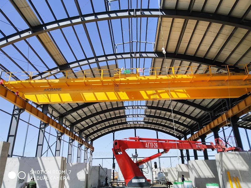 Double Girder EOT Crane for Handling Precast Concrete